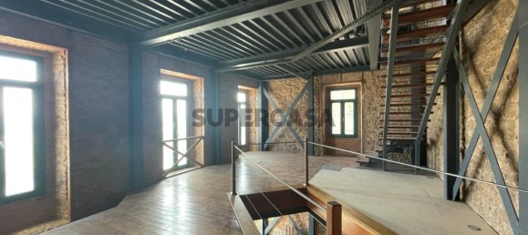 248m² Building in Ferrel, Portugal No. 156997 2