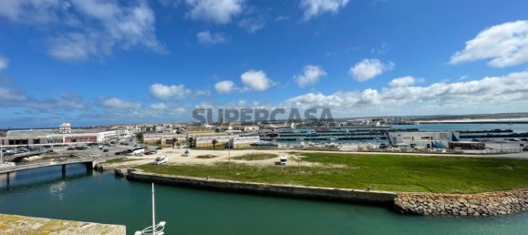 248m² Building in Ferrel, Portugal No. 156997 22