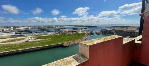 248m² Building in Ferrel, Portugal No. 156997 23