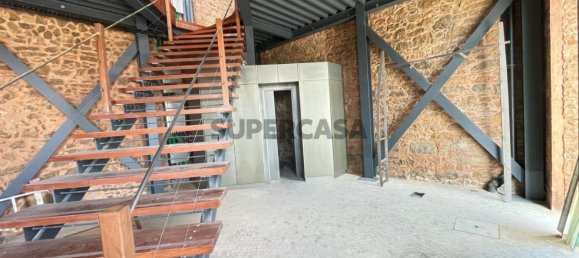 248m² Building in Ferrel, Portugal No. 156997 5
