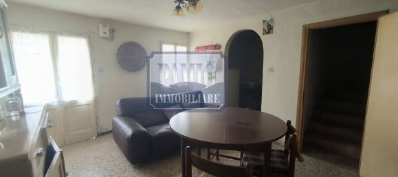 4 bedrooms House in Giavera del Montello, Italy No. 316764 3