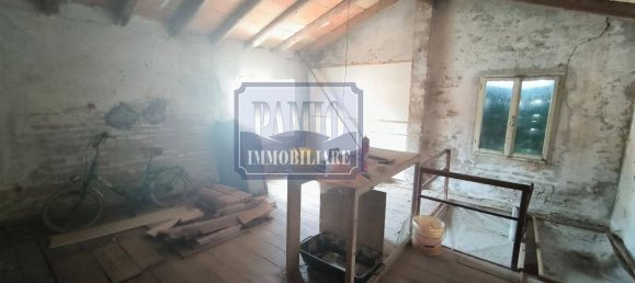 4 bedrooms House in Giavera del Montello, Italy No. 316764 13