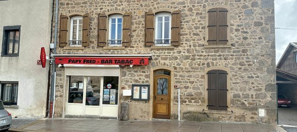 116m² Commercial property in Haute-Rivoire, France No. 204105 2