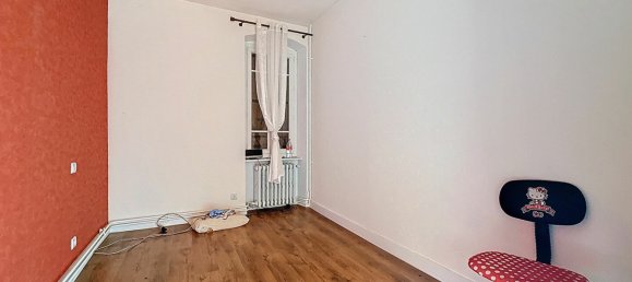 116m² Commercial property in Haute-Rivoire, France No. 204105 14