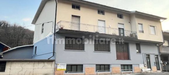 5 rooms Warehouse in Casto, Italy No. 204067 7