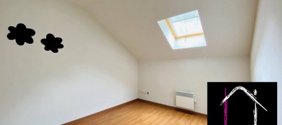 Apartamento de 2 dormitorios en Creutzwald, France No. 90701 3