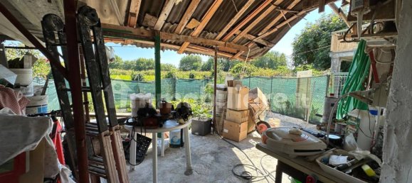 3 bedrooms Villa in Caresana, Italy No. 325022 10