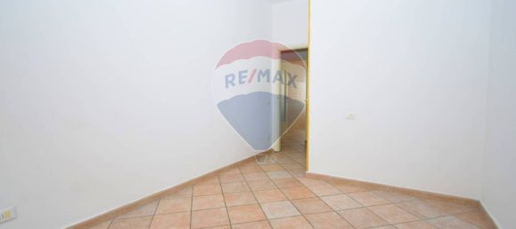 2 chambres Appartement à Livorno, Italy No. 10644 6