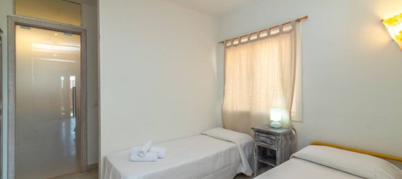 2 Schlafzimmer Wohnung in Golfo Aranci, Italy, Nr. 339427 12