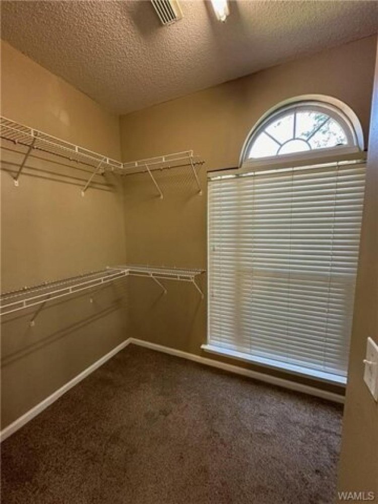 3 bedrooms House in Northport, USA No. 380380