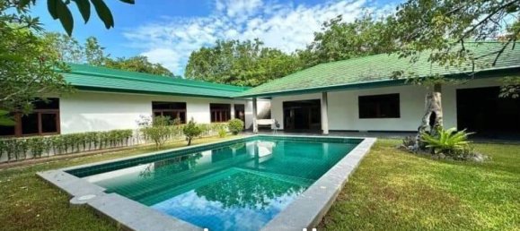 4 bedrooms Villa in Bang Sare, Thailand No. 21651 2