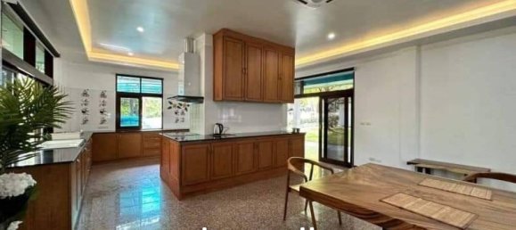 4 bedrooms Villa in Bang Sare, Thailand No. 21651 5