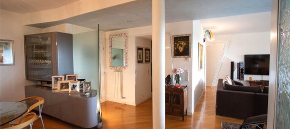 Villa de 3 dormitorios en Guanzate, Italy No. 67934 10