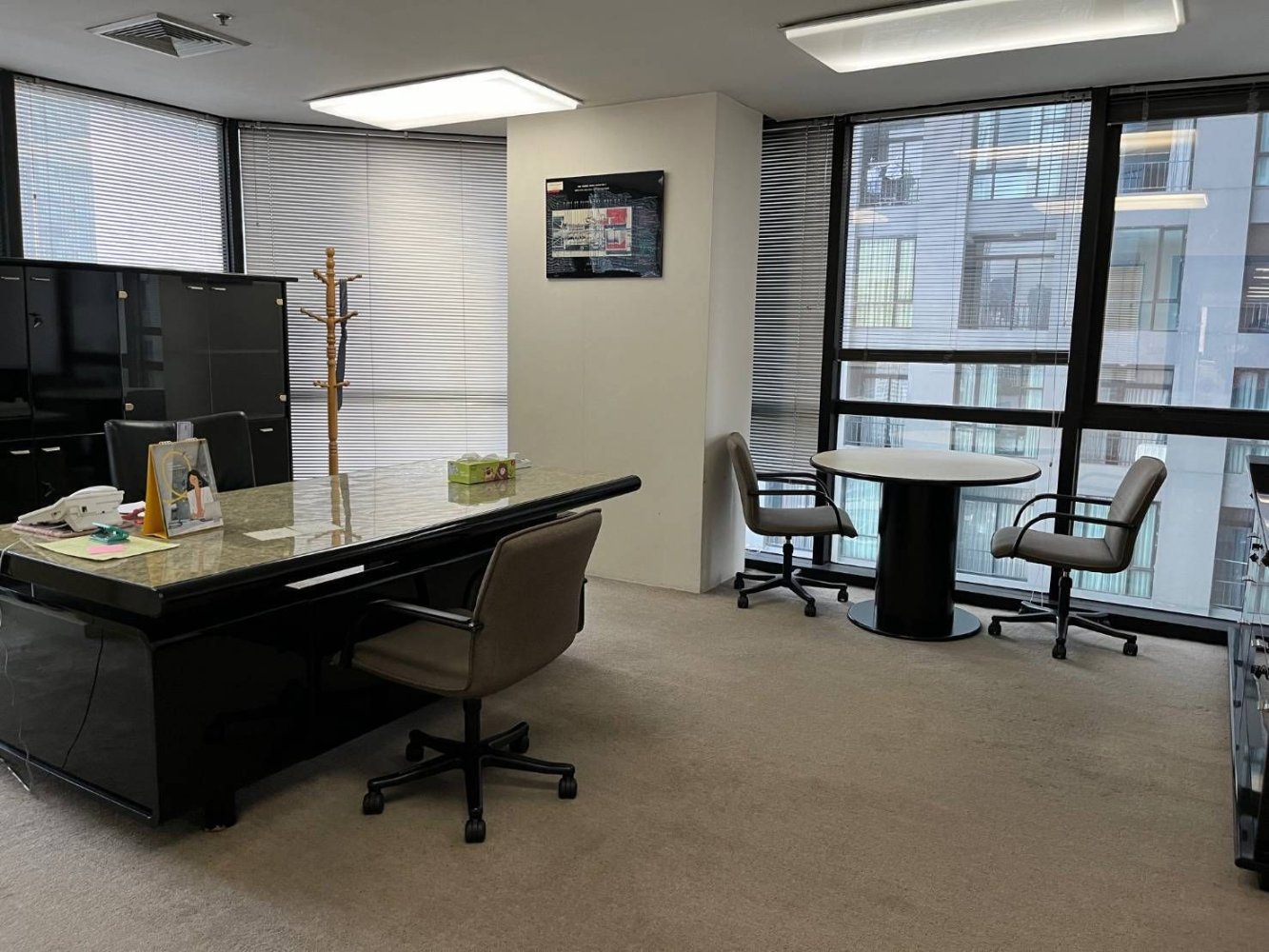  Office in Watthana, Thailand No. 77851