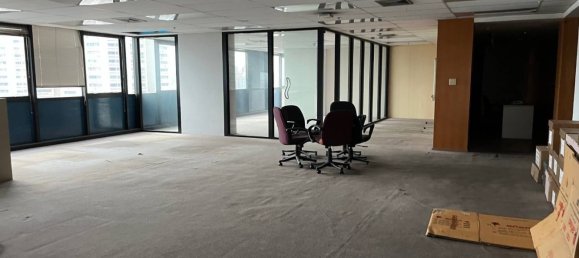  Office in Watthana, Thailand No. 77851 6