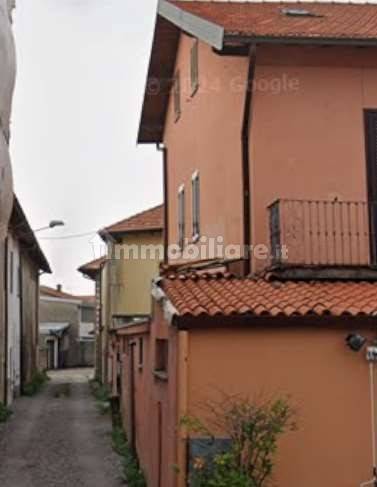 3-salle Appartement à Rovello Porro, Italy No. 350087