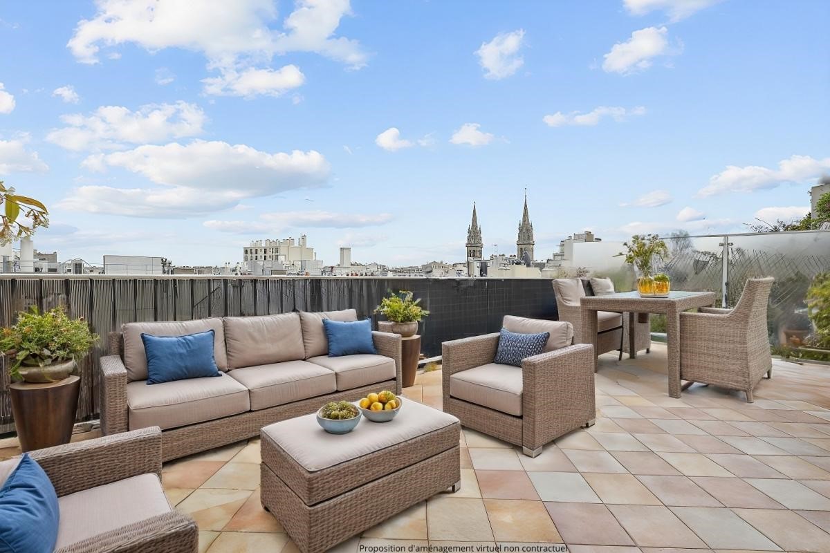 2 bedrooms Duplex in Paris, France No. 187176