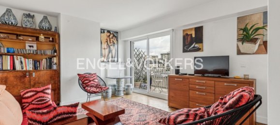 2 bedrooms Duplex in Paris, France No. 187176 2