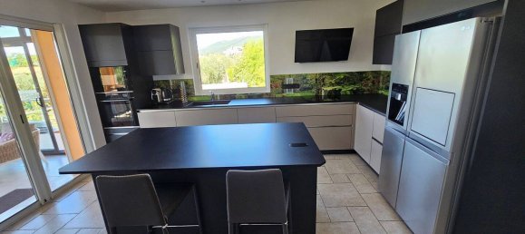 3 chambres Maison à Châteauneuf-Grasse, France No. 328962 6