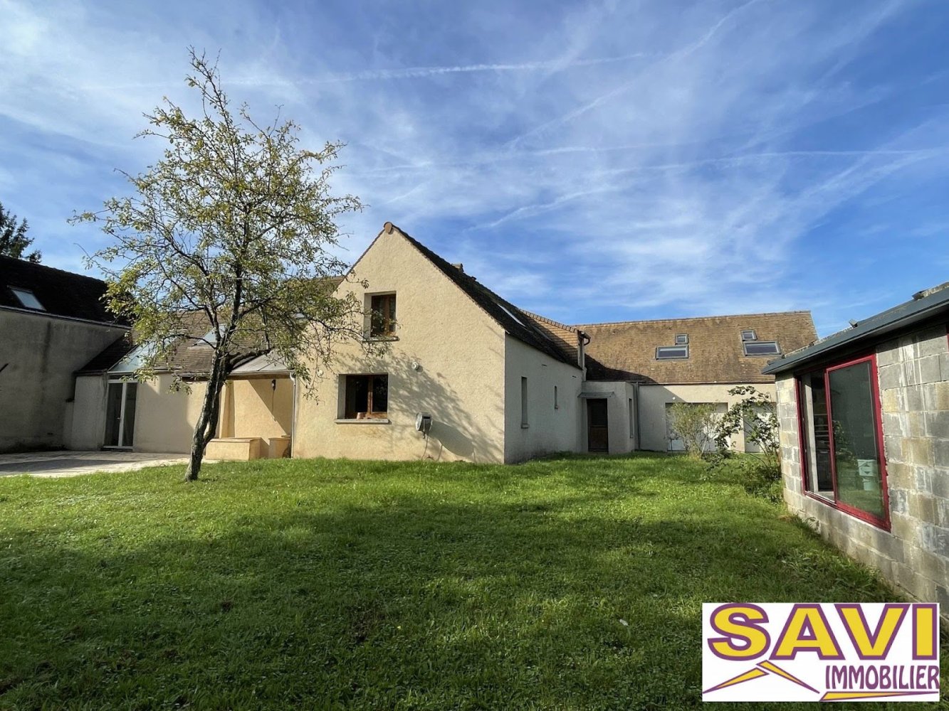 Casa de 5 dormitorios en Nargis, France No. 89971