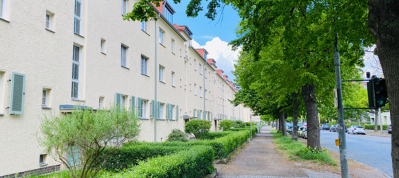 Studio in Dresden, Germany, Nr. 87364 2