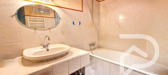 3 bedrooms House in Val-d'Oise, France No. 284698 12