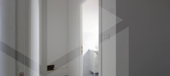 1غرفة مكتب في Bientina, Italy رقم 27962 7