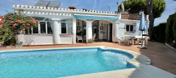 4 bedrooms Villa in Mijas, Spain No. 30378 5