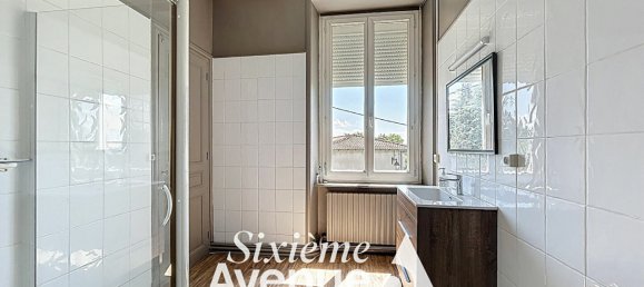 5 chambres Maison à Isère, France No. 308769 10