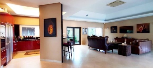 4 chambres Maison à Pattaya, Thailand No. 61440 12