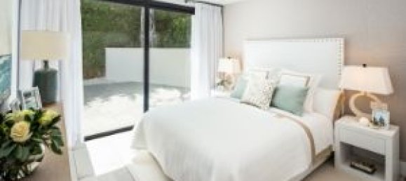 5 bedrooms Villa in Marbella, Spain No. 27297 22