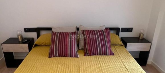 Apartamento de 3 dormitorios en Eixample, Spain No. 83966 3