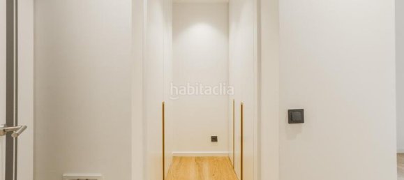 Apartamento de 3 dormitorios en Eixample, Spain No. 83966 15