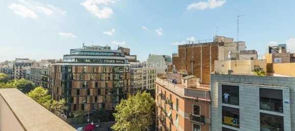 Apartamento de 3 dormitorios en Eixample, Spain No. 83966 20