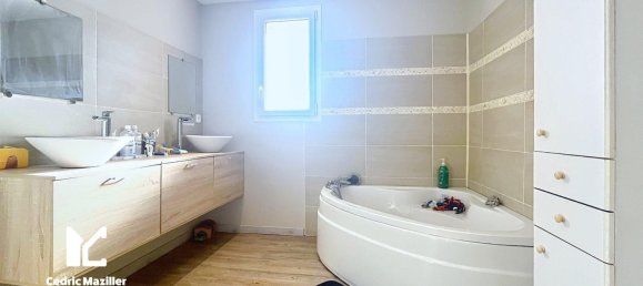 4 Schlafzimmer Haus in Ain, France, Nr. 316204 10