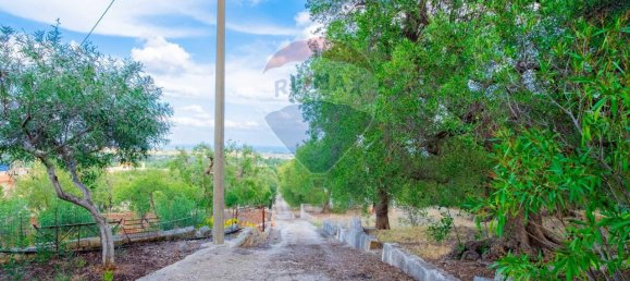 6 rooms House in Fasano, Italy No. 121069 8