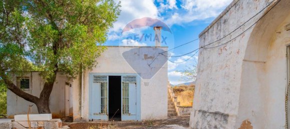 6 rooms House in Fasano, Italy No. 121069 22