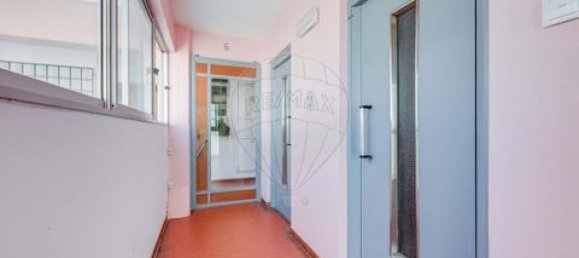 Apartamento de 2 dormitorios en Lisbon, Portugal No. 255355 8