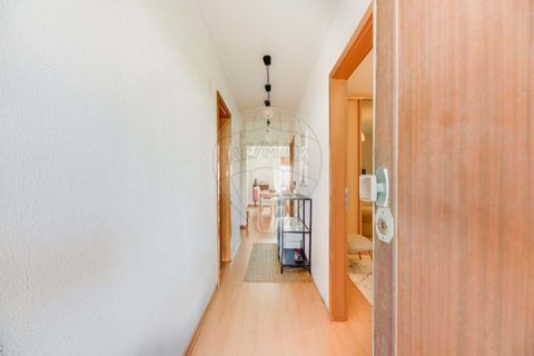 Квартира с 2 спальнями в Лиссабон, Португалия № 255355