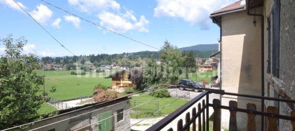 3 bedrooms House in Gallio, Italy No. 305846 10