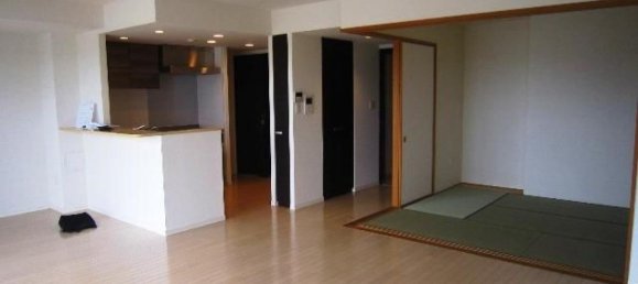 Квартира с 3 спальнями в Чиба, Япония № 5593 2