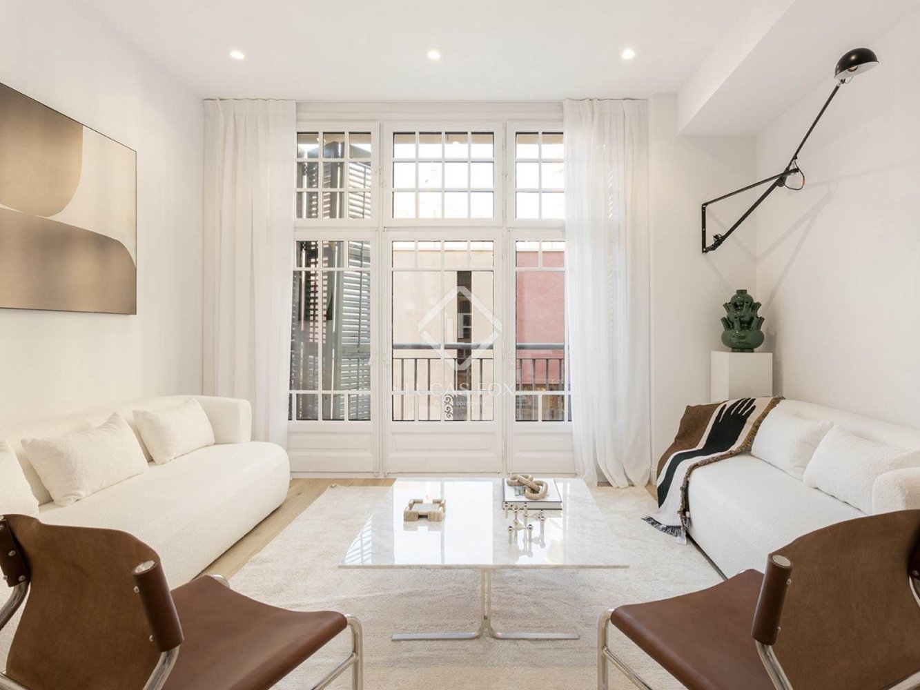 3 bedrooms Apartment in Ciutat Vella, Spain No. 148491