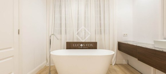 3 bedrooms Apartment in Ciutat Vella, Spain No. 148491 13