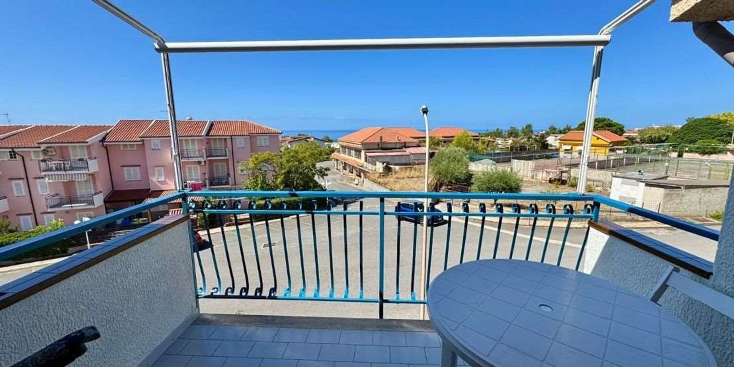 2 bedrooms Apartment in Scalea, Italy No. 377829