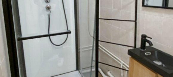 3 bedrooms Apartment in Reims, France No. 254288 7