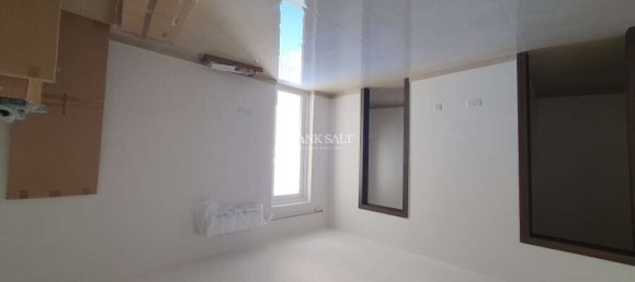 3 bedrooms Apartment in Balzan, Malta No. 11661 9