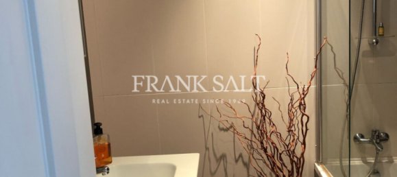 2 bedrooms Penthouse in Saint Julian's, Malta No. 11441 10