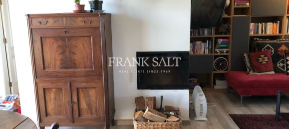 2 bedrooms Penthouse in Saint Julian's, Malta No. 11441 2