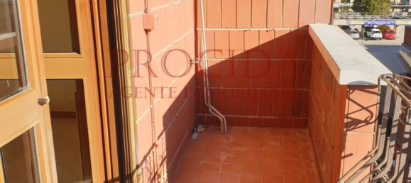 4-Zimmer Wohnung in Milan, Italy, Nr. 240685 4