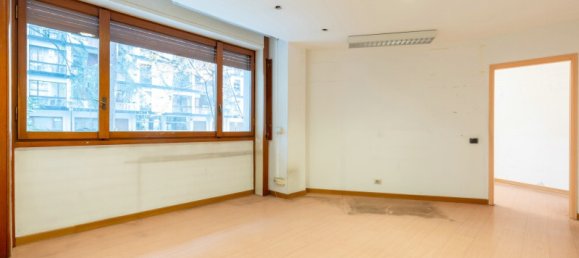 Bureau à Milan, Italy 320m² No. 240944 4
